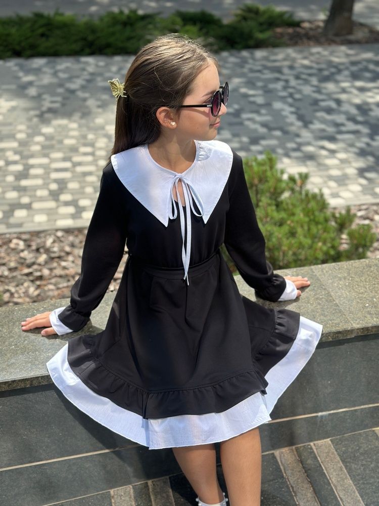 Сукня шкільна зі знімним комірцем